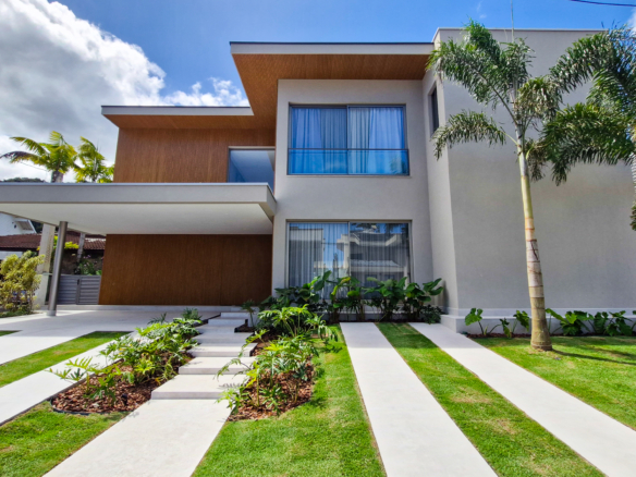 Residência Contemporânea de Alto Luxo no Condomínio Costa Verde Tabatinga