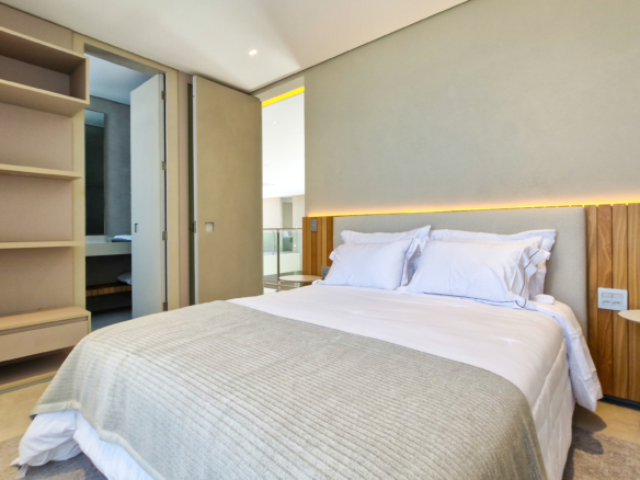 Residência Contemporânea de Alto Luxo no Condomínio Costa Verde Tabatinga