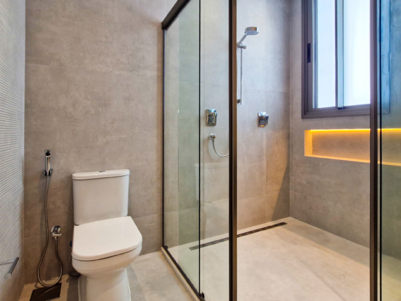 Residência Contemporânea de Alto Luxo no Condomínio Costa Verde Tabatinga