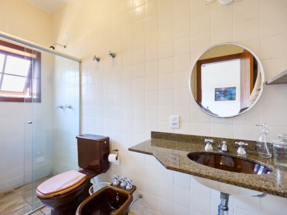 Casa com 7 suítes  praia Dura – Ubatuba
