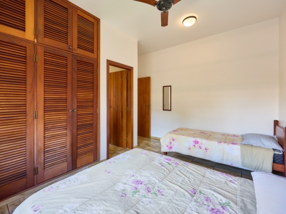 Casa com 7 suítes  praia Dura – Ubatuba