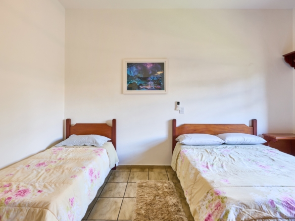 Casa com 7 suítes  praia Dura – Ubatuba