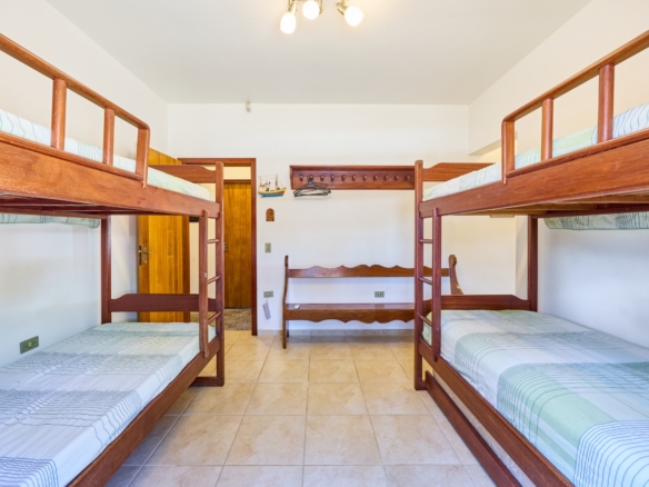 Casa com 7 suítes  praia Dura – Ubatuba