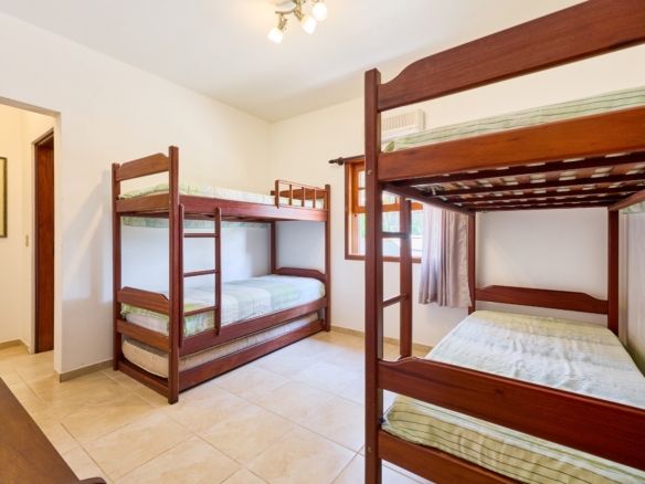 Casa com 7 suítes  praia Dura – Ubatuba