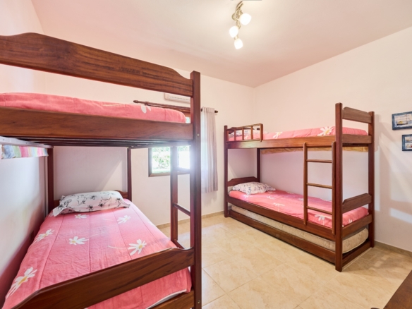 Casa com 7 suítes  praia Dura – Ubatuba