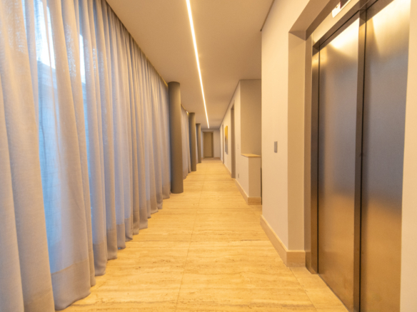 Espetacular residencia em Tambore II com 1.862,12 m²
