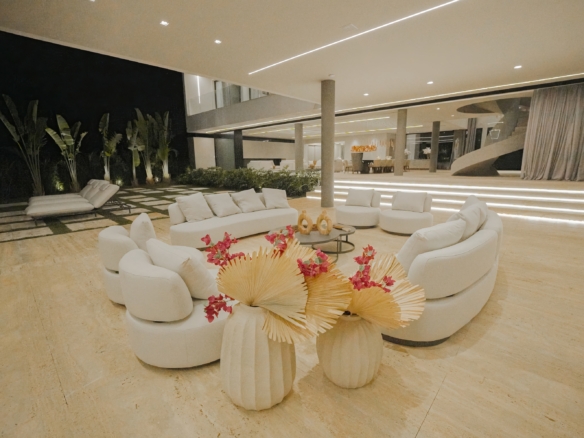 Espetacular residencia em Tambore II com 1.862,12 m²