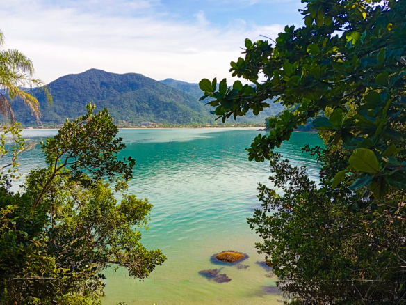 Casa beira mar na Trilha das Sete Praias, Lagoinha Ubatuba
