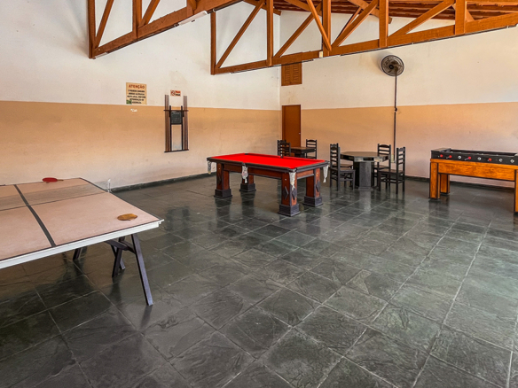 Apartamento mobiliado e decorado na Praia do Sapê – Ubatuba