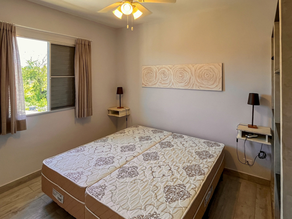 Apartamento mobiliado e decorado na Praia do Sapê – Ubatuba
