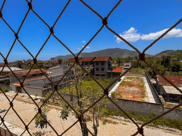 Apartamento mobiliado e decorado na Praia do Sapê – Ubatuba