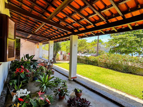 Casa Frente-Mar no condominio Salga Lagoinha Ubatuba