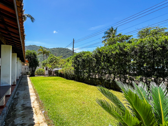 Casa Frente-Mar no condominio Salga Lagoinha Ubatuba