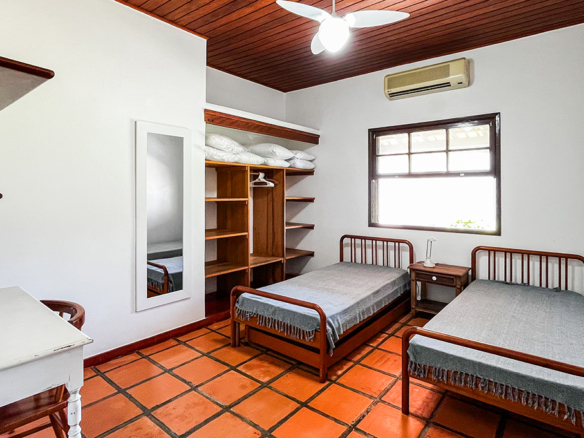 Casa Frente-Mar no condominio Salga Lagoinha Ubatuba