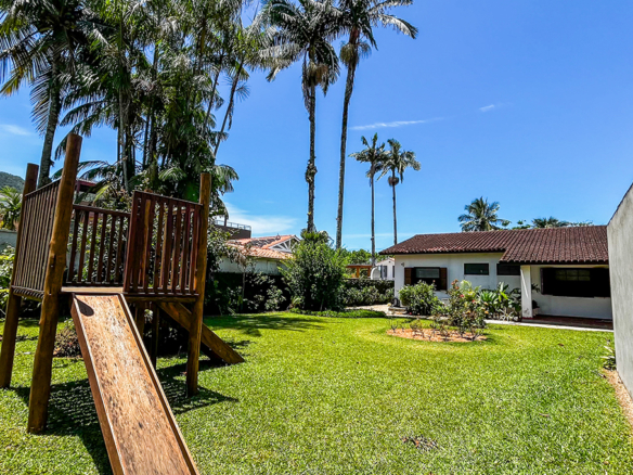Casa Frente-Mar no condominio Salga Lagoinha Ubatuba