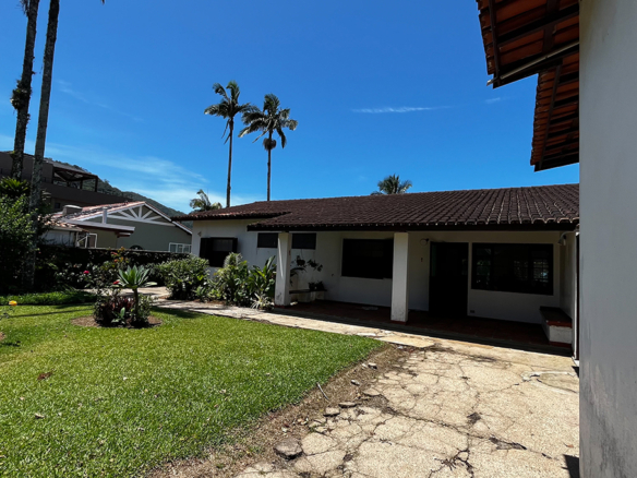 Casa Frente-Mar no condominio Salga Lagoinha Ubatuba