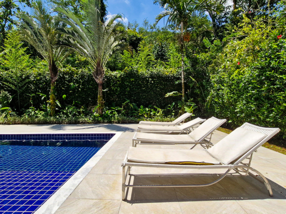 RESIDÊNCIA DE ALTO LUXO NO CONDOMÍNIO COSTA VERDE TABATINGA 418 m² de sofisticação em terreno de 500 m² – Praia da Tabatinga