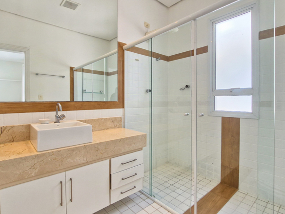 RESIDÊNCIA DE ALTO LUXO NO CONDOMÍNIO COSTA VERDE TABATINGA 418 m² de sofisticação em terreno de 500 m² – Praia da Tabatinga