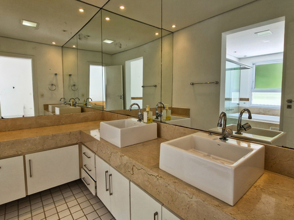 RESIDÊNCIA DE ALTO LUXO NO CONDOMÍNIO COSTA VERDE TABATINGA 418 m² de sofisticação em terreno de 500 m² – Praia da Tabatinga