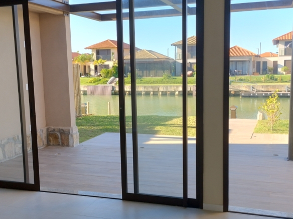 Aretê Búzios — o novo ícone do luxo náutico no litoral carioca