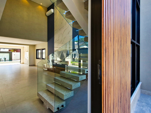 Espetacular casa recém construida com 346m² no Condominio Costa Nova Residence