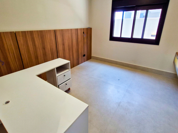 Espetacular casa recém construida com 346m² no Condominio Costa Nova Residence