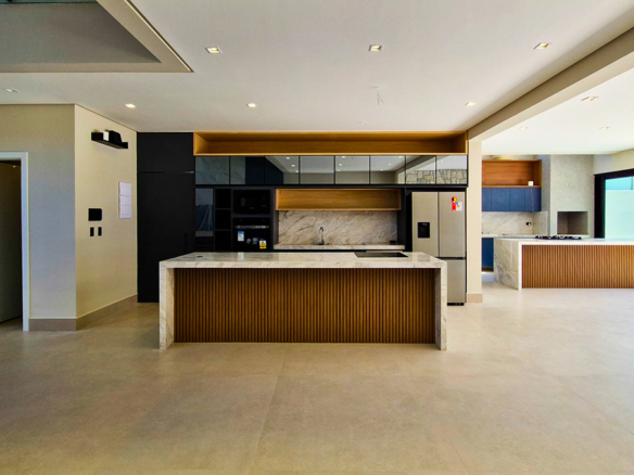 Espetacular casa recém construida com 346m² no Condominio Costa Nova Residence