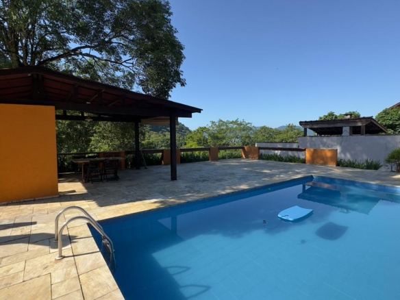 Casa Recanto da Lagoinha com 300m²