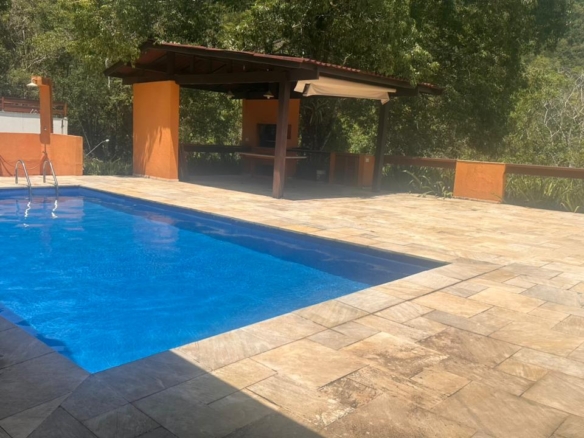 Casa Recanto da Lagoinha com 300m²