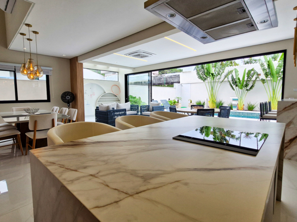 Casa de Alto Padrão à Venda – Condomínio Costa Nova Residence