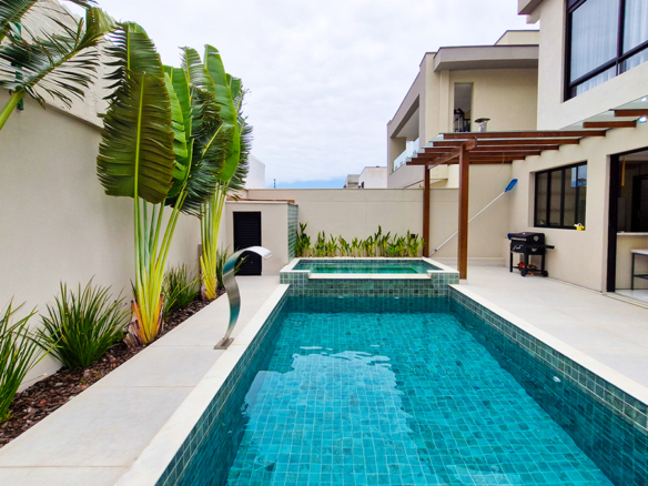 Casa de Alto Padrão à Venda – Condomínio Costa Nova Residence