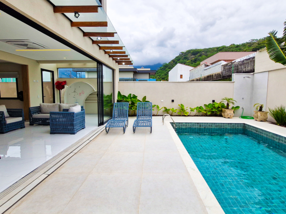 Casa de Alto Padrão à Venda – Condomínio Costa Nova Residence