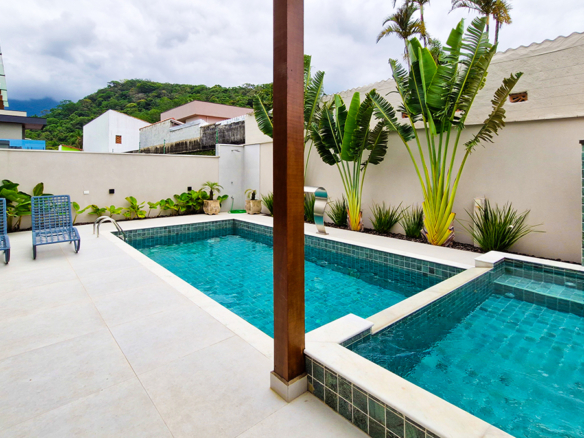 Casa de Alto Padrão à Venda – Condomínio Costa Nova Residence