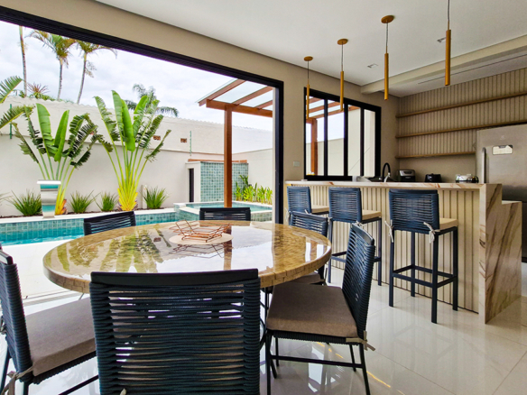 Casa de Alto Padrão à Venda – Condomínio Costa Nova Residence