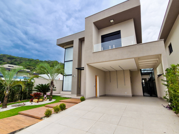 Casa de Alto Padrão à Venda – Condomínio Costa Nova Residence