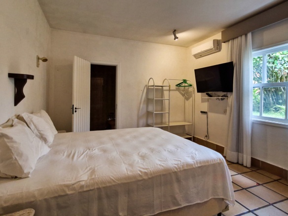 Casa de luxo para temporada pé na areia no Condomínio Costa Verde Tabatinga