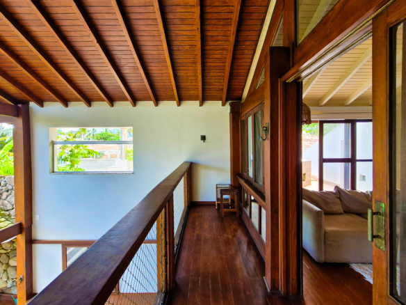Casa de luxo para temporada pé na areia no Condomínio Costa Verde Tabatinga