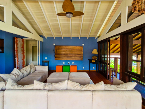 Casa de luxo para temporada pé na areia no Condomínio Costa Verde Tabatinga