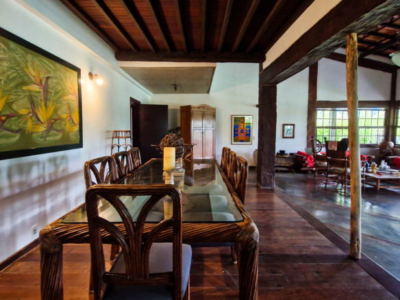 Casa de Alto Padrão no Condomínio Costa Verde Tabatinga