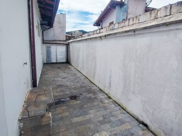 Aconchegante casa a venda na Tabatinga a 150 metros da praia