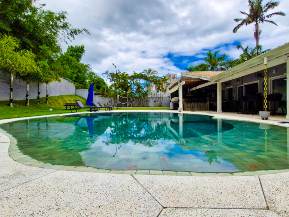 Casa de Alto Padrão no Condomínio Costa Verde Tabatinga