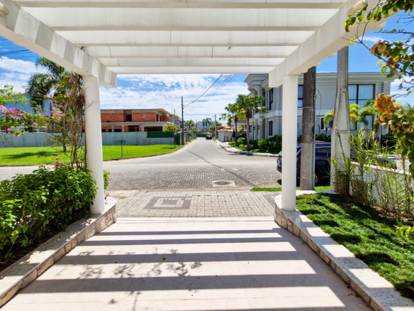 Casa Alto Padrão à Venda – Condomínio Costa Nova Residence