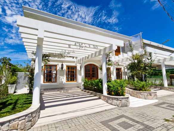 Casa Alto Padrão à Venda – Condomínio Costa Nova Residence