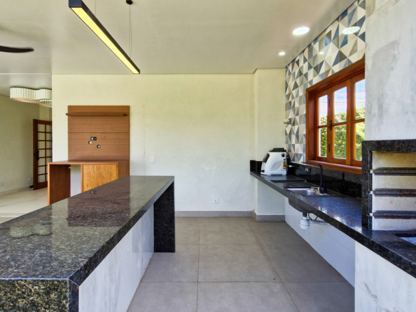 Casa Alto Padrão à Venda – Condomínio Costa Nova Residence
