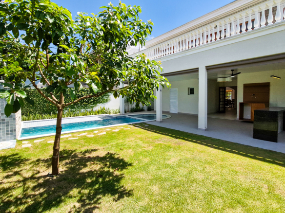 Casa Alto Padrão à Venda – Condomínio Costa Nova Residence