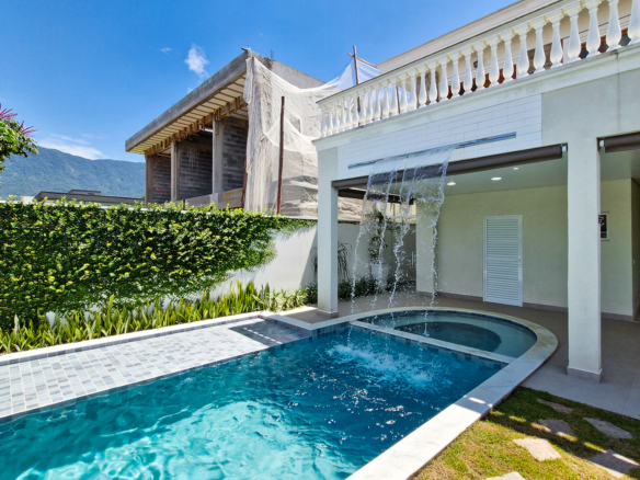 Casa Alto Padrão à Venda – Condomínio Costa Nova Residence
