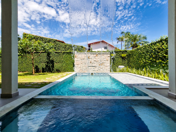 Casa Alto Padrão à Venda – Condomínio Costa Nova Residence