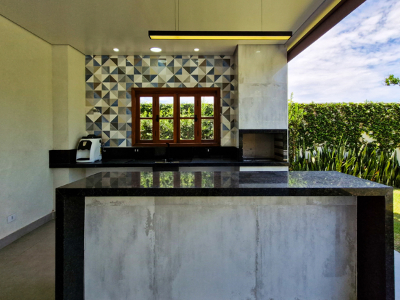 Casa Alto Padrão à Venda – Condomínio Costa Nova Residence