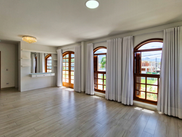 Casa Alto Padrão à Venda – Condomínio Costa Nova Residence
