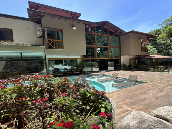 Park Imperial | Mansão Cinematográfica com Vista para o Mar e 1.440m² de Terreno